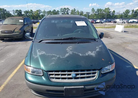 1999 Plymouth Voyager from USA, damaged, VIN 2P4FP2536XR443320